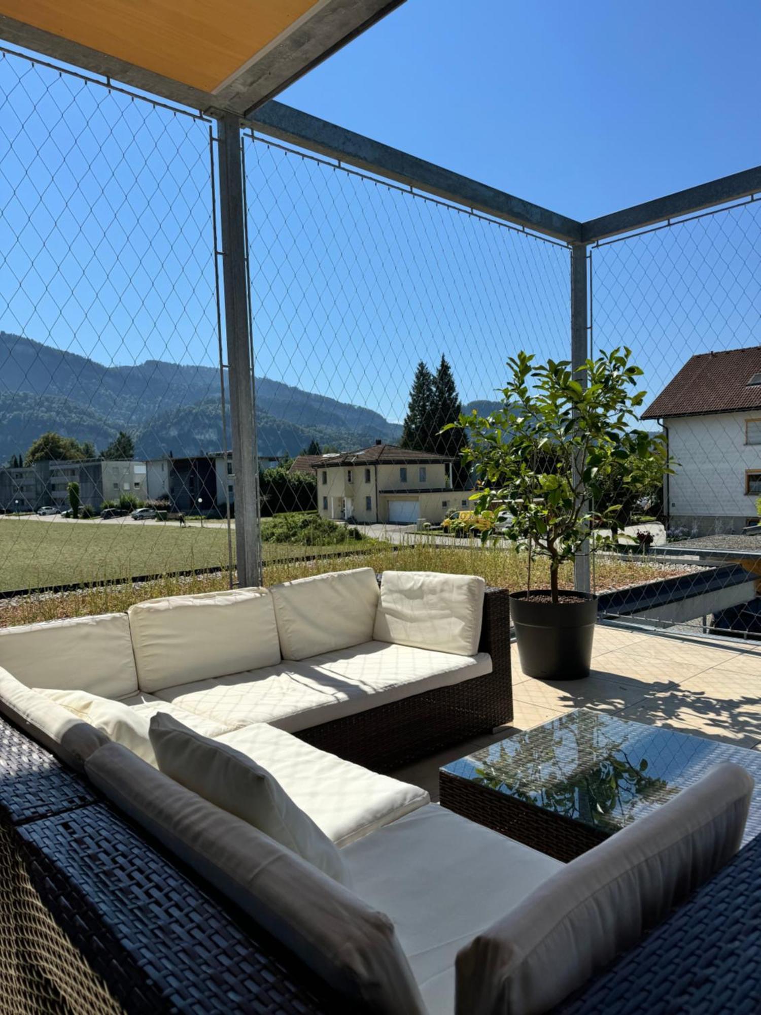Architektenhaus Rhaa Mit Terrassen Altach Exteriör bild